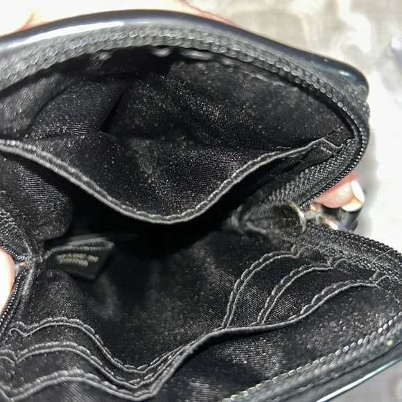 Coach EUC Black Nylon /Patent C Logo Wristlet/Card Holder - Picture 6 of 9